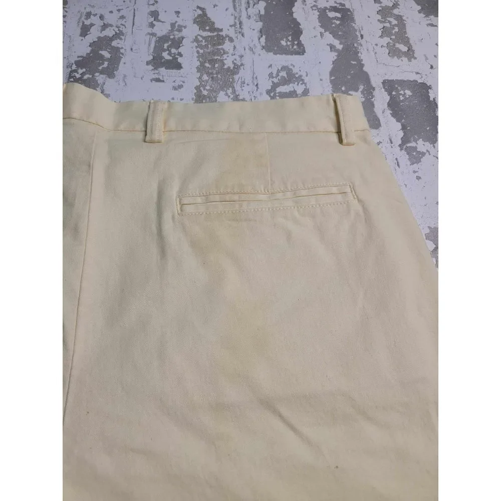 3390 NWT‎ Old Navy Ultimate Slim Built In Flex Men's Shorts 38 New Pale Yellow